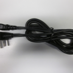 Kaltgerätekabel (UK) Eingang: