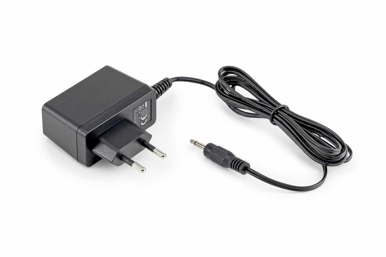 Steckernetzteil ( CH