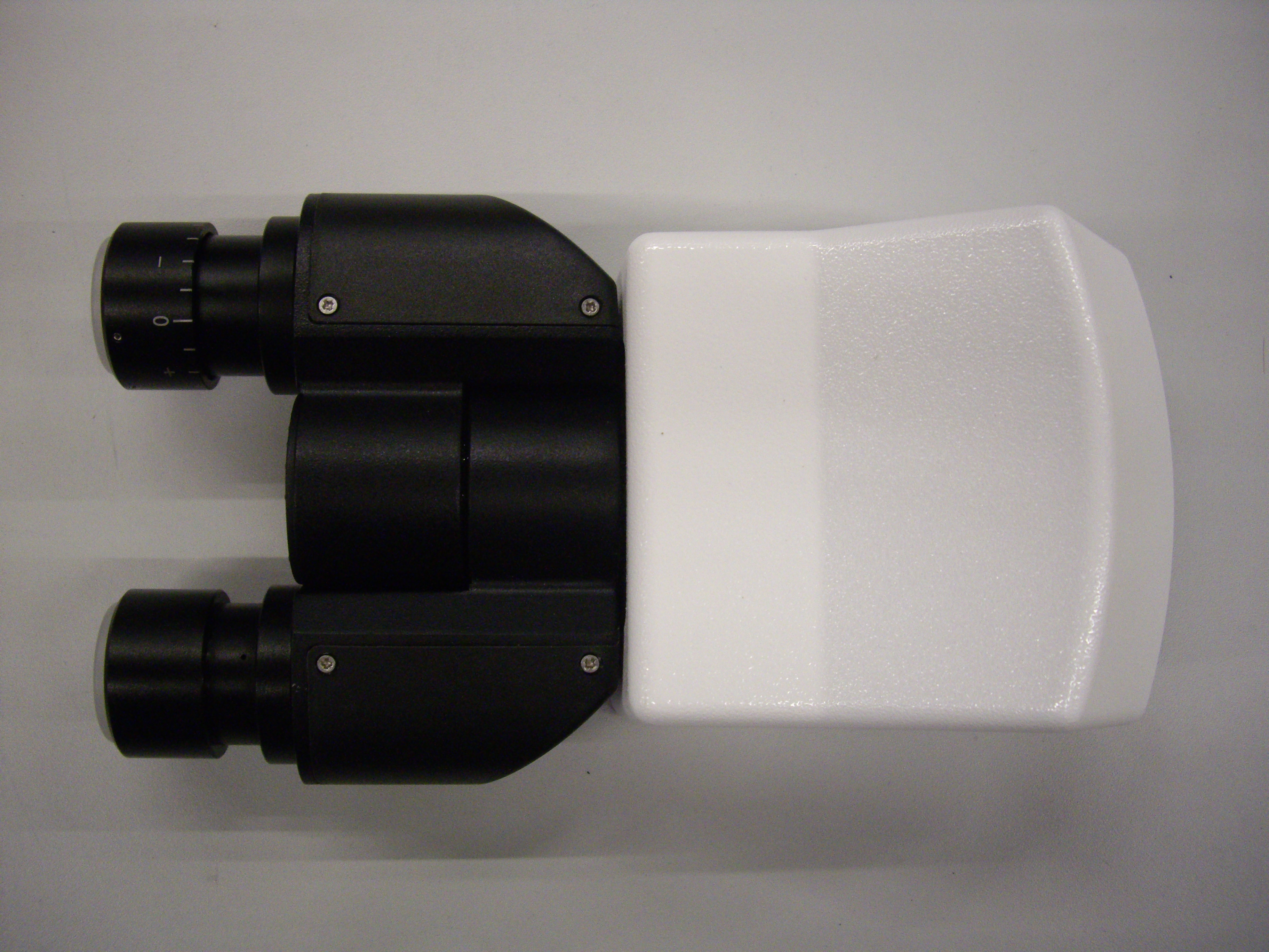 Tubus Binokular Butterfly. Finite