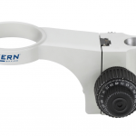 Halter für Stereomikroskop-Ständer mit Grob- und Feintrieb